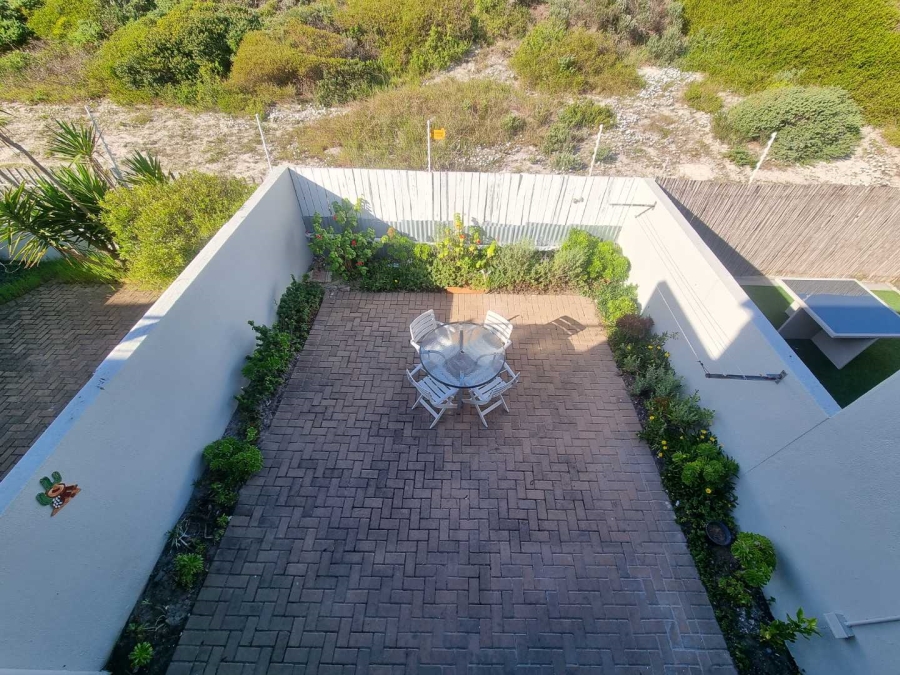 To Let 3 Bedroom Property for Rent in Big Bay Western Cape